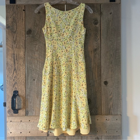 Women’s 0 ANN TAYLOR LOFT Yellow Floral Sleeveless V-Neck Lined Spring Dress EXC - Picture 7 of 13